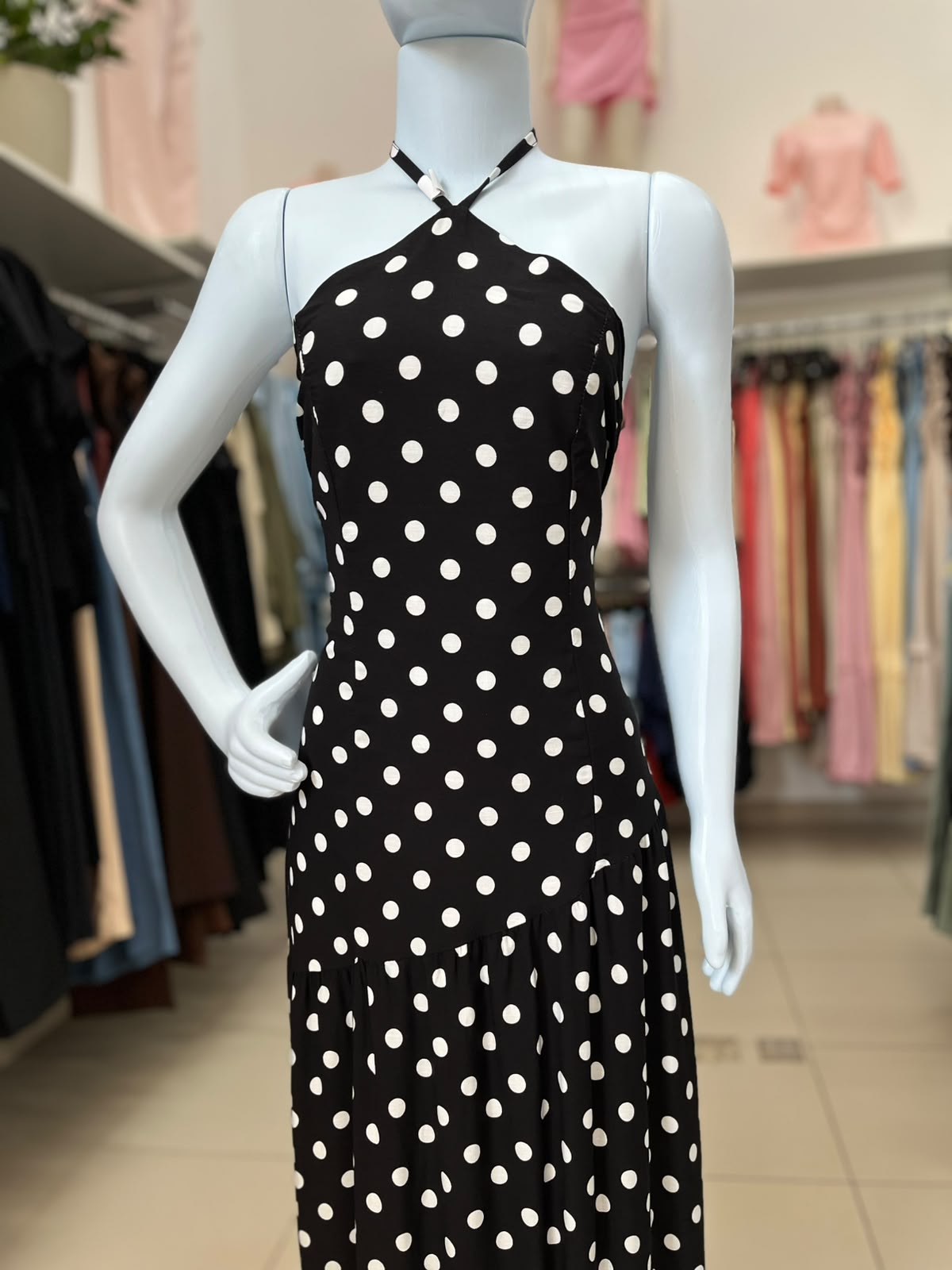 Vestido Bolinha Aproximado