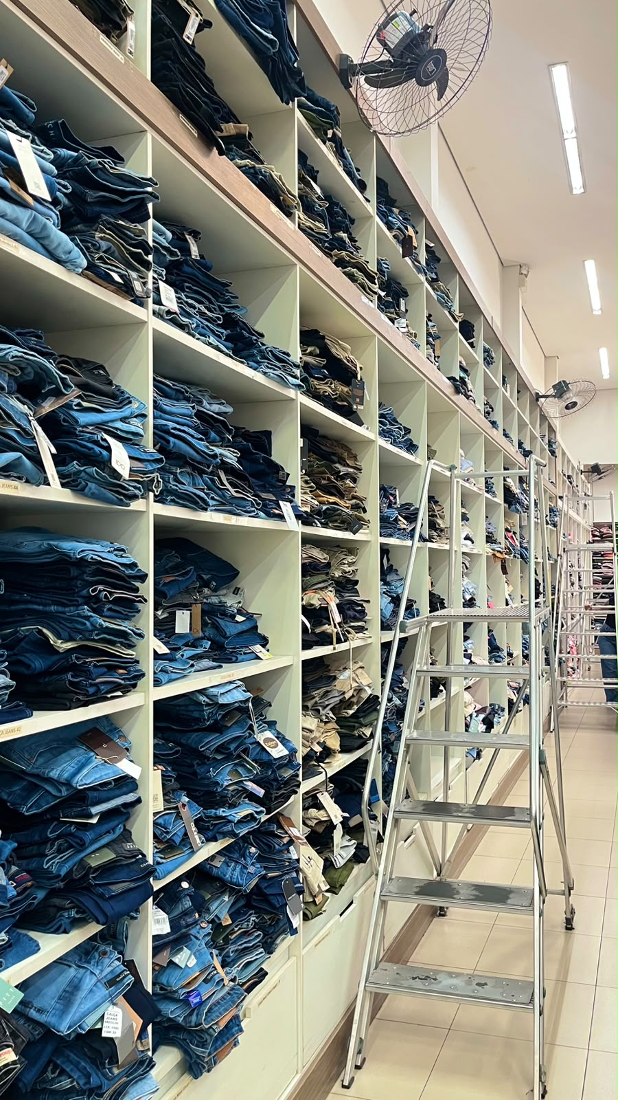 Calças Jeans